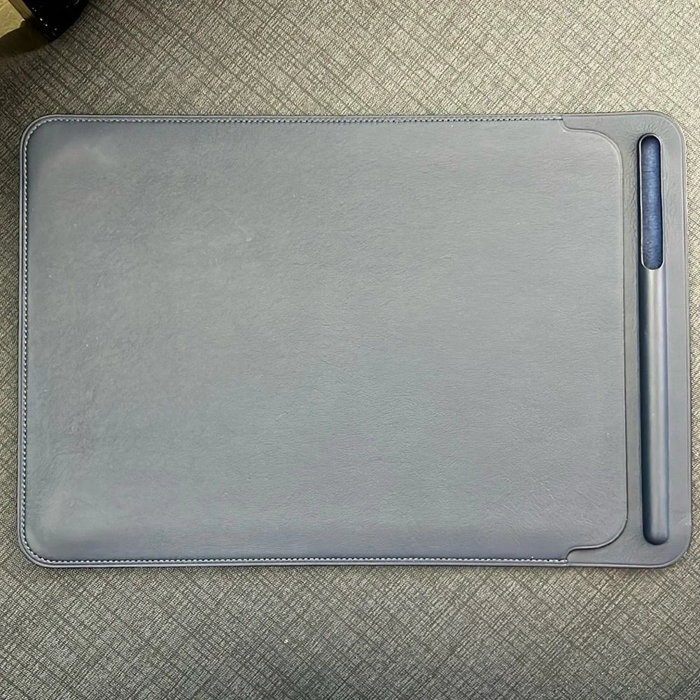 Apple leather sleeve for iPad 10.5 Pro.